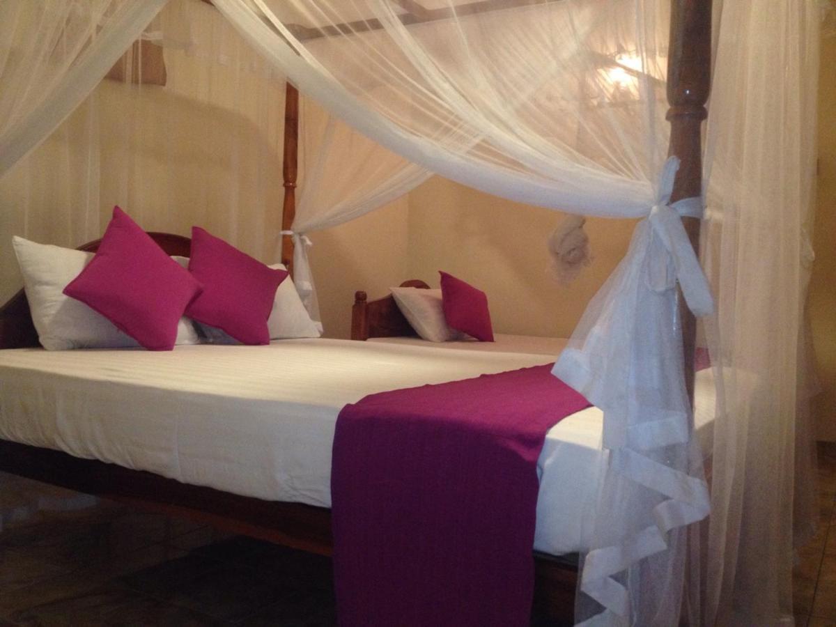 Jaya Home Stay Tangalle Ngoại thất bức ảnh